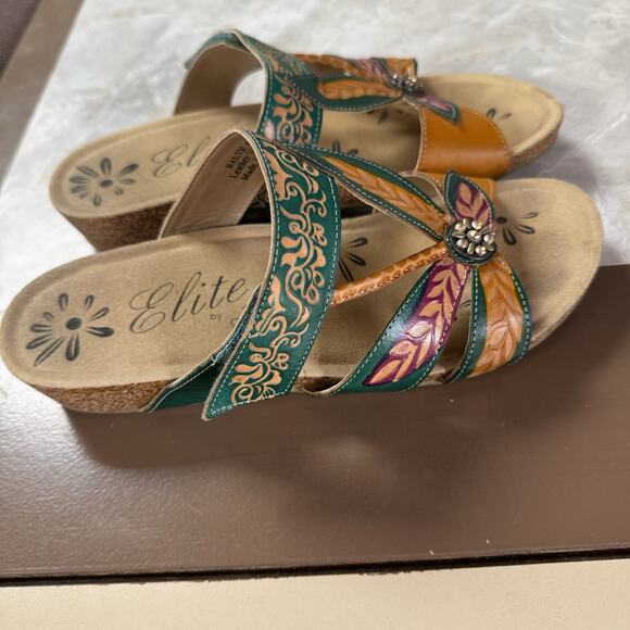 Elite By Corky’s Sandals 9 Womens Hippie Boho Adjustable Strap Artsy Tropical - Picture 2 of 8